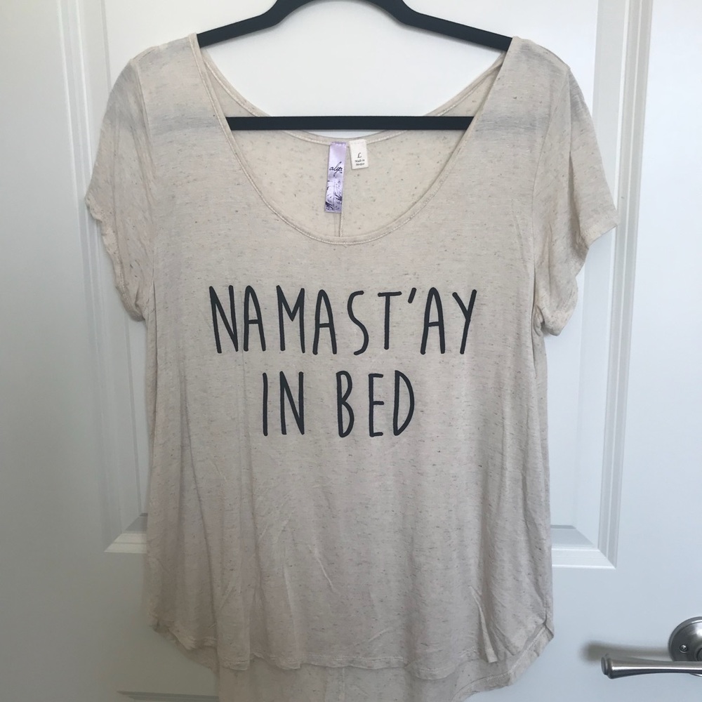 Cute + SOFT GRAPHIC TEE!